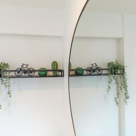 4 Bed City House With Private Garden And Parking Winchester Luaran gambar